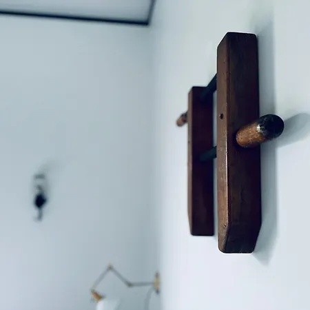 Hotel Hardware-3