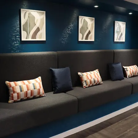 Garner Hotel Preston Samlesbury By Ihg-2
