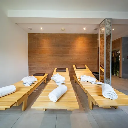 Hotel Piz St. Moritz-3