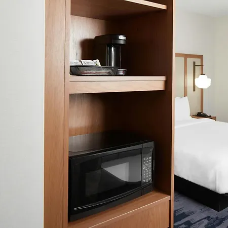 Fairfield Inn & Suites Louisville New Albany In-3