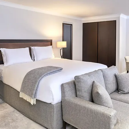 Fraser Suites Queens Gate-2