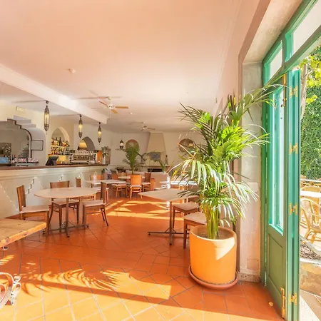 Hurricane Beach Hotel-2