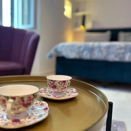 Madonna Luxury Rooms-2
