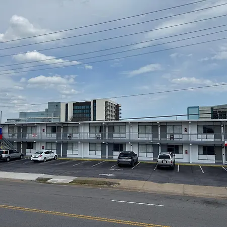 Belmont Inn & Suites Virginia Beach-3