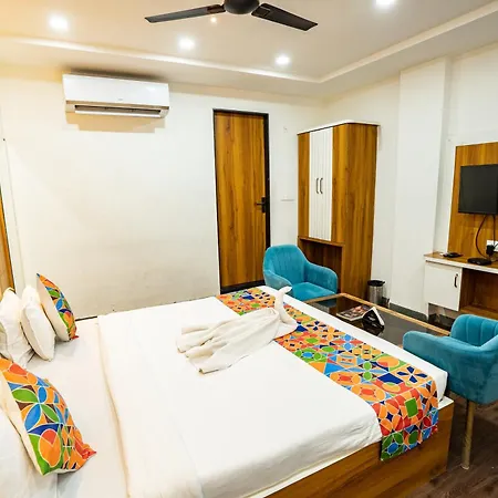 7Th Cloud Club & Resort-2