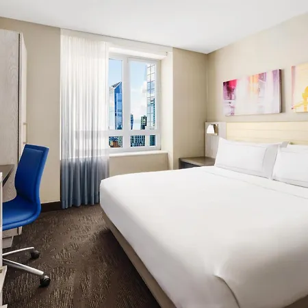 Doubletree By Hilton New York Times Square West-3