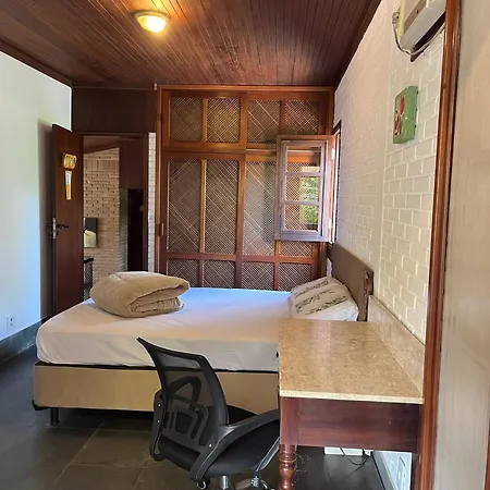 Canto das Toninhas Guest House-3