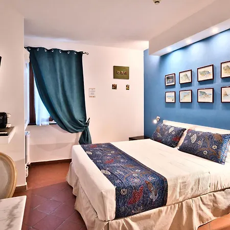 Il Saracino Boutique Suites-3
