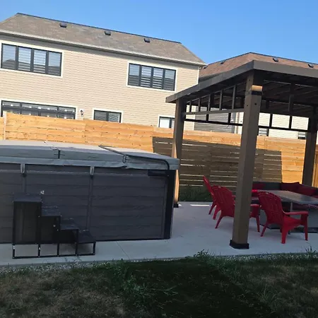 Paradise Villa Bowmanville-3