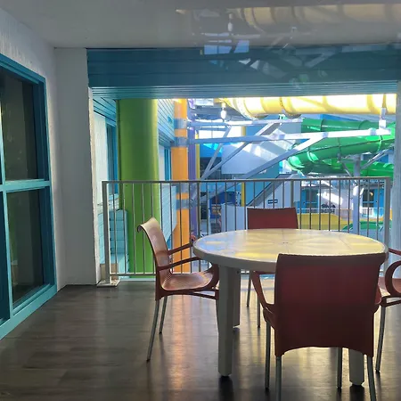 Travelodge Hotel By Wyndham Saskatoon-2