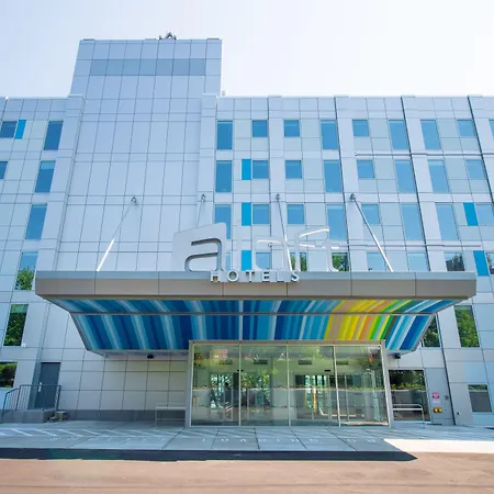 Aloft By Marriott New York Laguardia Airport-2