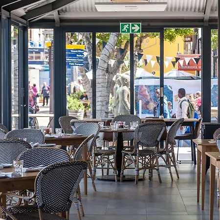 Victoria & Alfred Hotel By Newmark-3