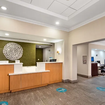 Fairfield Inn By Marriott Toronto Oakville-3