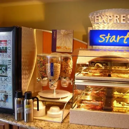 Holiday Inn Express Hotel & Suites Memphis Southwind By Ihg-2