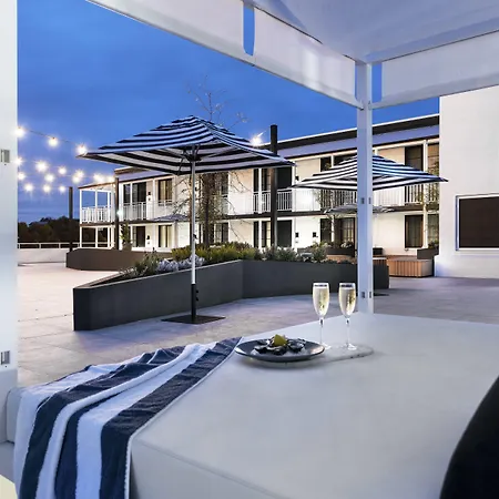 Tradewinds Hotel And Suites Fremantle-2