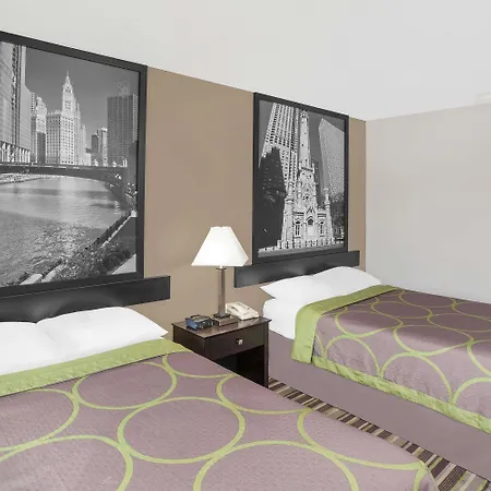 Super 8 By Wyndham Morton Grove/Chicago-3