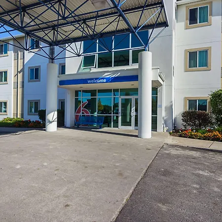 Motel 6-Whitby, On - Toronto East-2