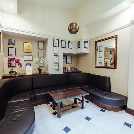 Hotel Rezydent-3
