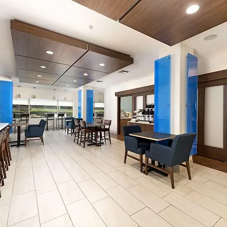 Holiday Inn Express Hotel And Suites Conroe By Ihg-3
