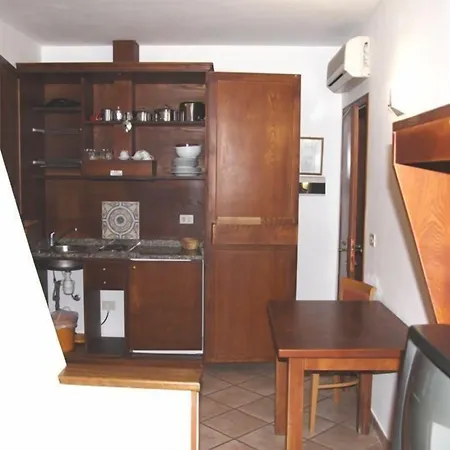 Tris Hotel-2