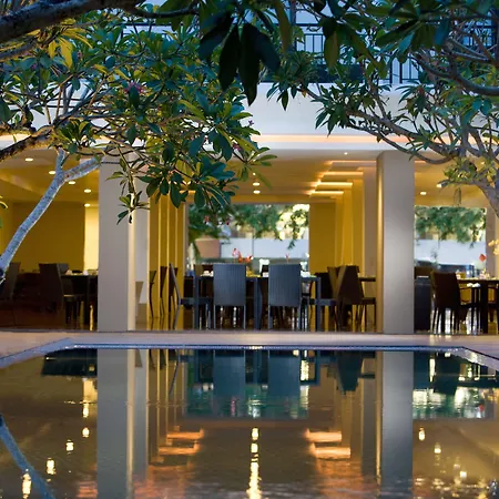 Hotel Santika Kuta-2