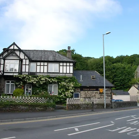 Tudor Lodge-3