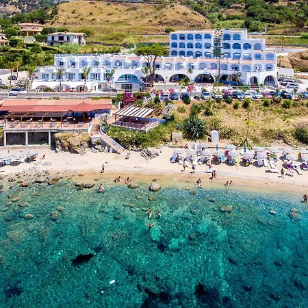 Hotel Ferretti-3