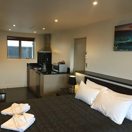 Autoline Motel Queenstown-2