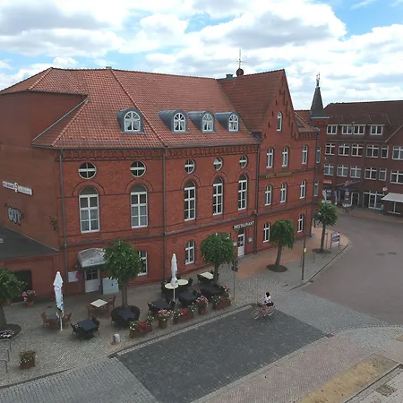 Zur Eldenburg-3