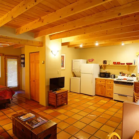 Burch Street Casitas Hotel Taos-2