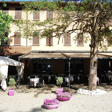 Albergo Ristorante Sant'Eustorgio-3