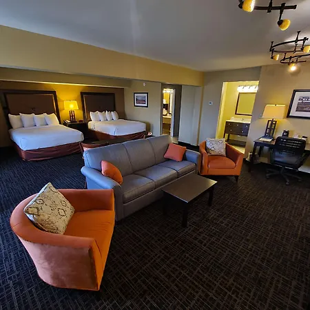 Best Western Plus North Platte Inn & Suites-3