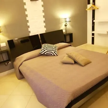 Park 20 Guesthouse-3