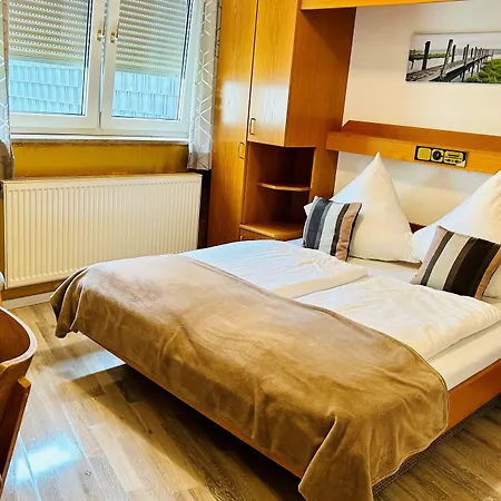 Adler Hotel Garni-2