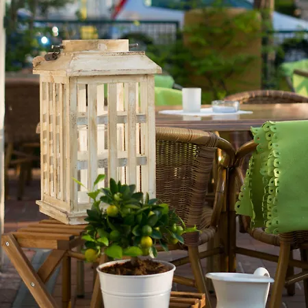 Ducky'S Restaurant | Events | Hotel-2