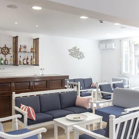 Naiades Marina Hotel (Adults Only)-3