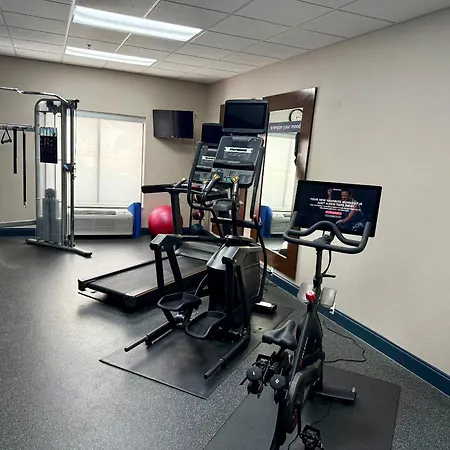 Hampton Inn & Suites Houston Rosenberg-3