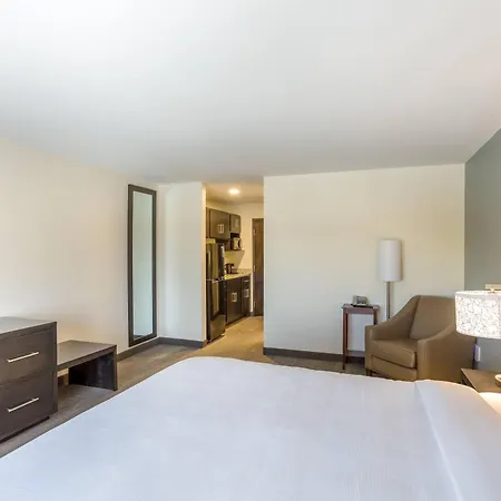 Mainstay Suites Logan Ohio-Hocking Hills-2