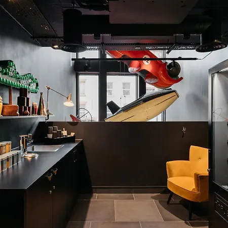 Ruby Lucy Hotel London By Ihg-2