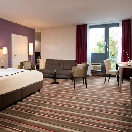 Leonardo Hotel Hannover Airport-3