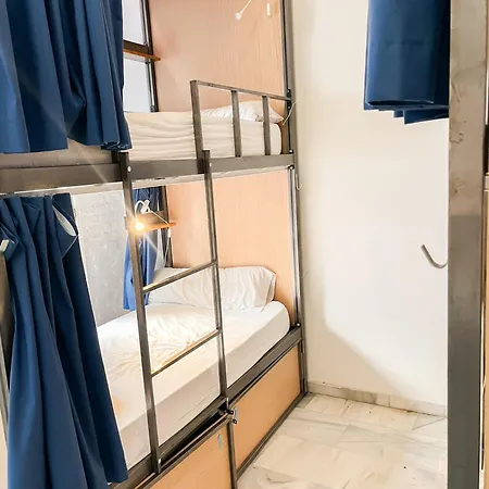The Nomad Hostel&Pension-3