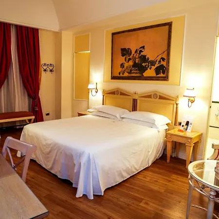 Palazzo Alabardieri-3