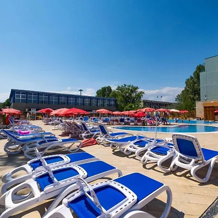 Hotel Aurora-2