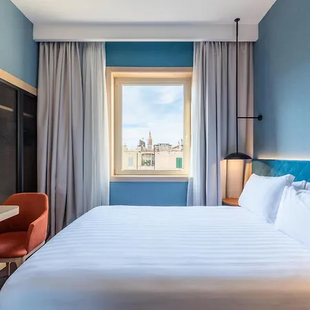 Hilton Garden Inn Rome Colosseum-3