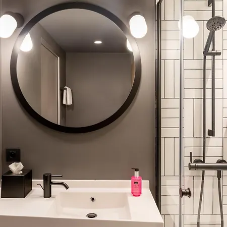 Moxy Bordeaux-3