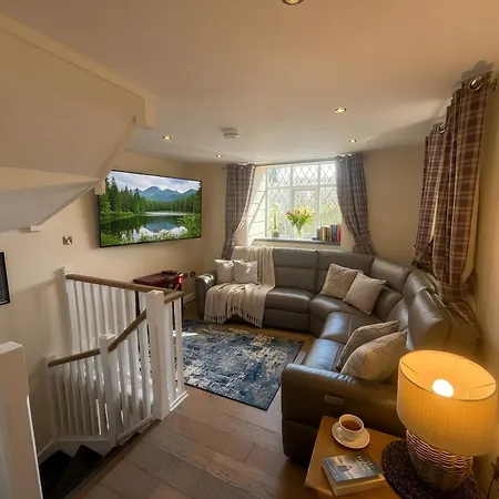 Aberdunant Hall, Snowdonia-3