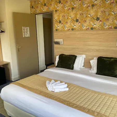 Cit'Hotel L'Escurial-3