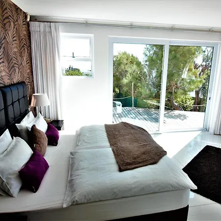 Diamond House Guesthouse-3
