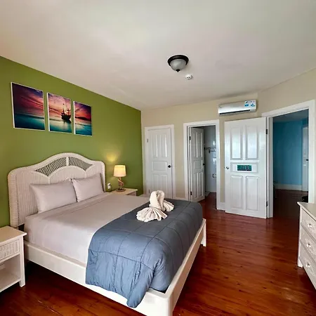 Hotel Bocas Town-2