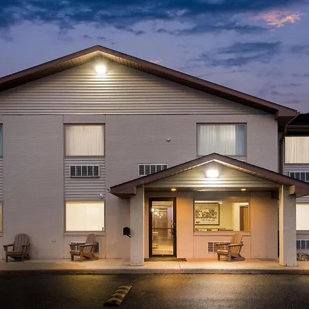 Super 8 By Wyndham Perham-2